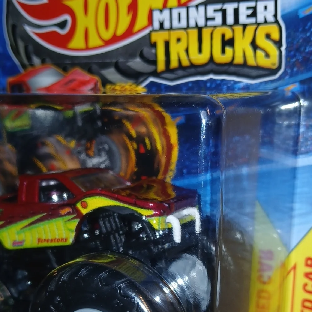 Snake Bite Hot Wheels Monster Trucks- Leading Legends